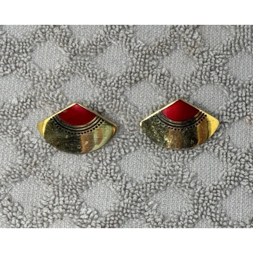 Laurel Burch Earrings Geometric Gold Tone Red Stud Vintage